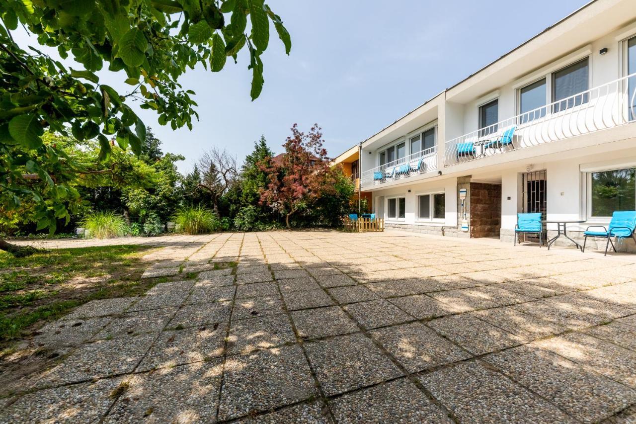 Balaton Wave Apartments Balatonalmadi Bagian luar foto